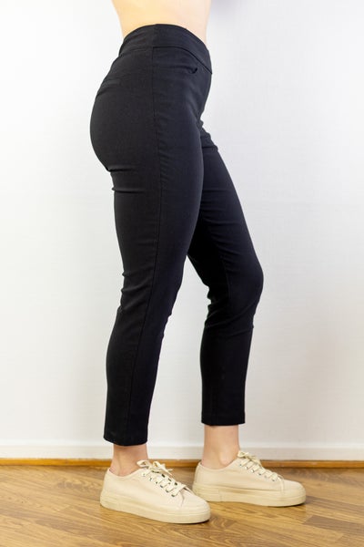 PISA NAISTEN HOUSUT, MUSTA