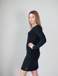 SALLA Collegemekko, Musta