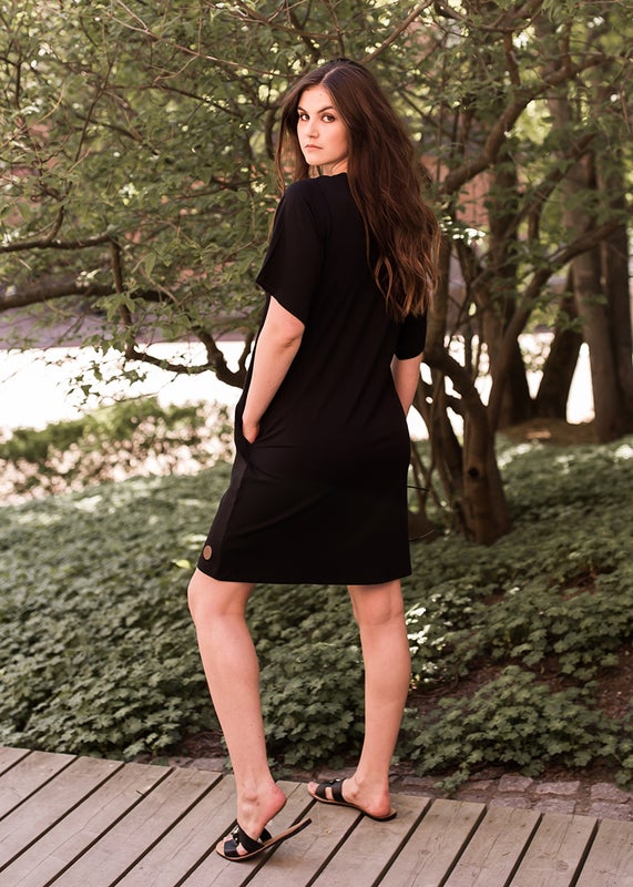 MANHATTAN Naisten Mekko, Musta