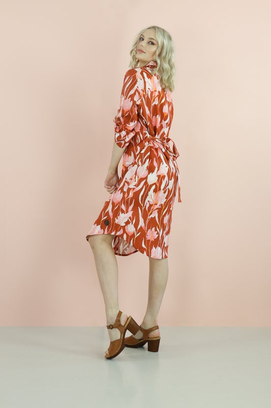 MARSEILLE NAISTEN PAITAMEKKO, CAMELLIA