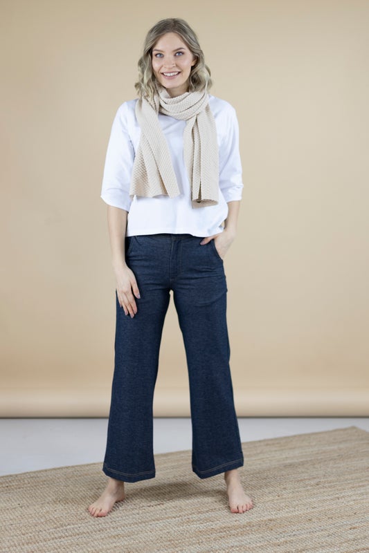 AMALIA NAISTEN PUSERO, VALKOINEN