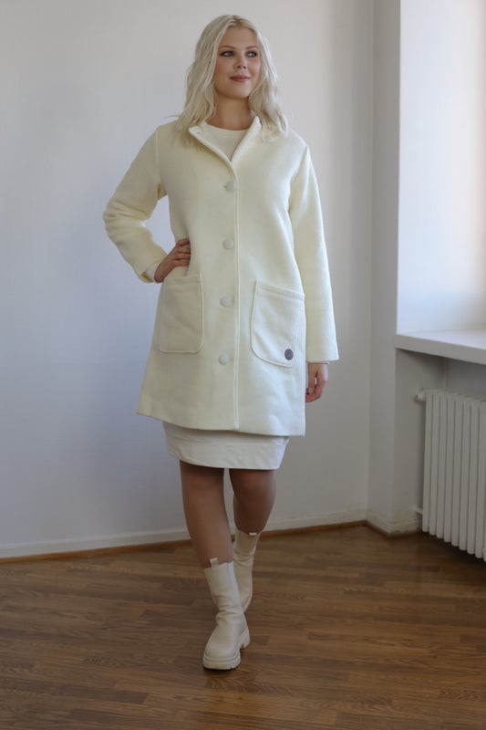 Flaka naisten villakangastakki